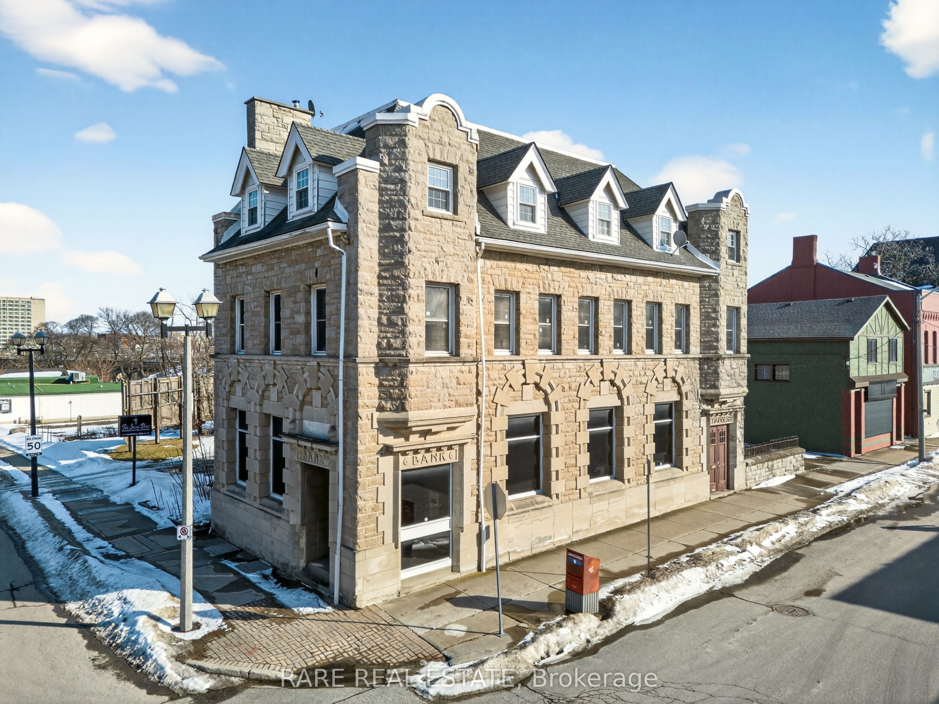 4190 Bridge Street, Niagara Falls, ON, L2E 2R4