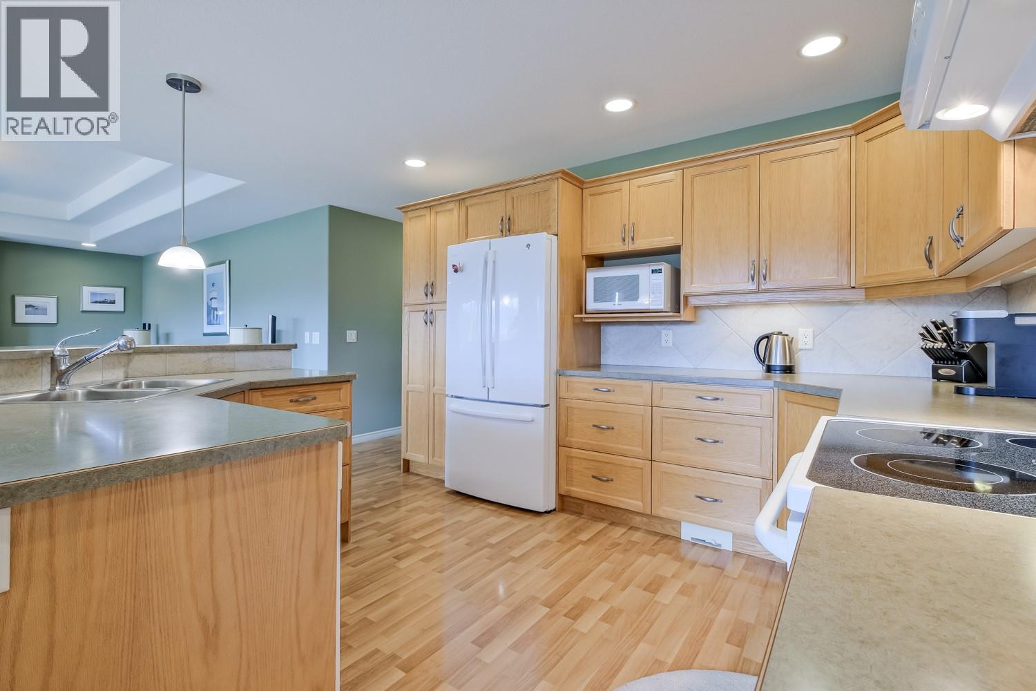 Additional image 4 of 111-2365 Stillingfleet Road, Kelowna, BC, V1W4X5