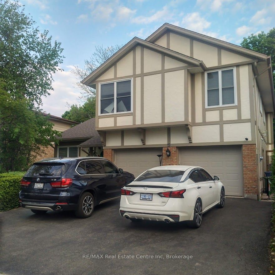 Lower-19 Hands Drive, Guelph, ON, N1G 3E6