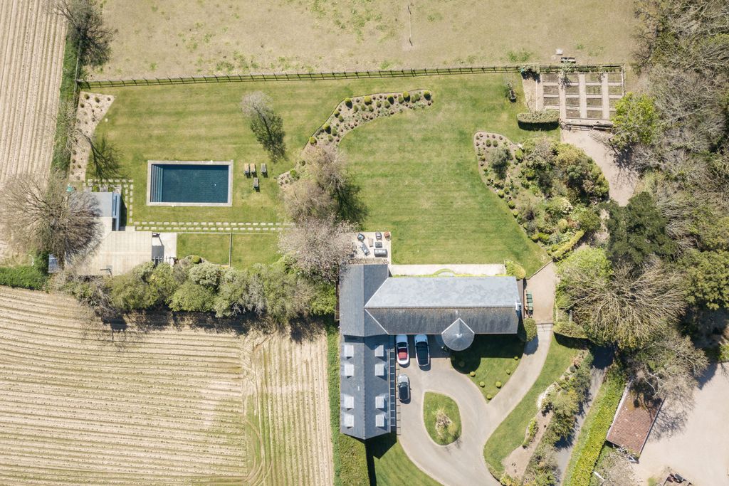 Additional image 2 of 7 bed detached house for saleLes Charrieres Malorey, St. Lawrence, Jersey JE3