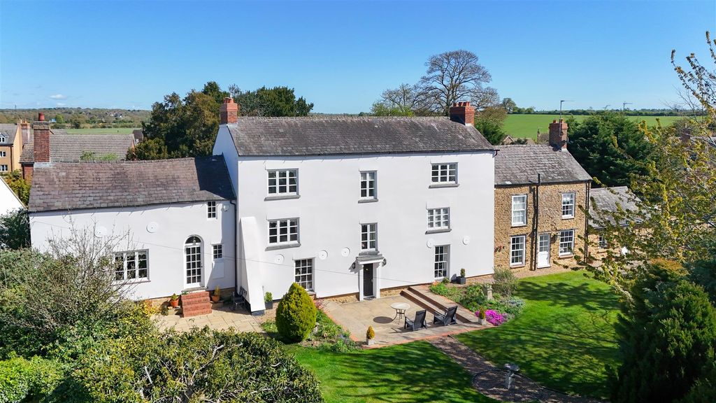 7 bed detached house for saleHigh Street, Milton Malsor NN7