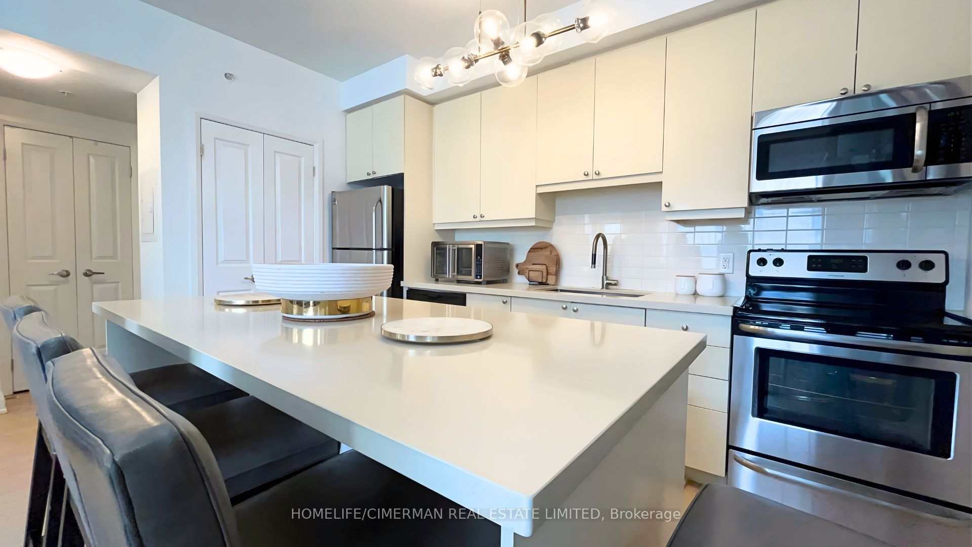 118-12 Woodstream Boulevard, Vaughan, ON, L4L 8C3