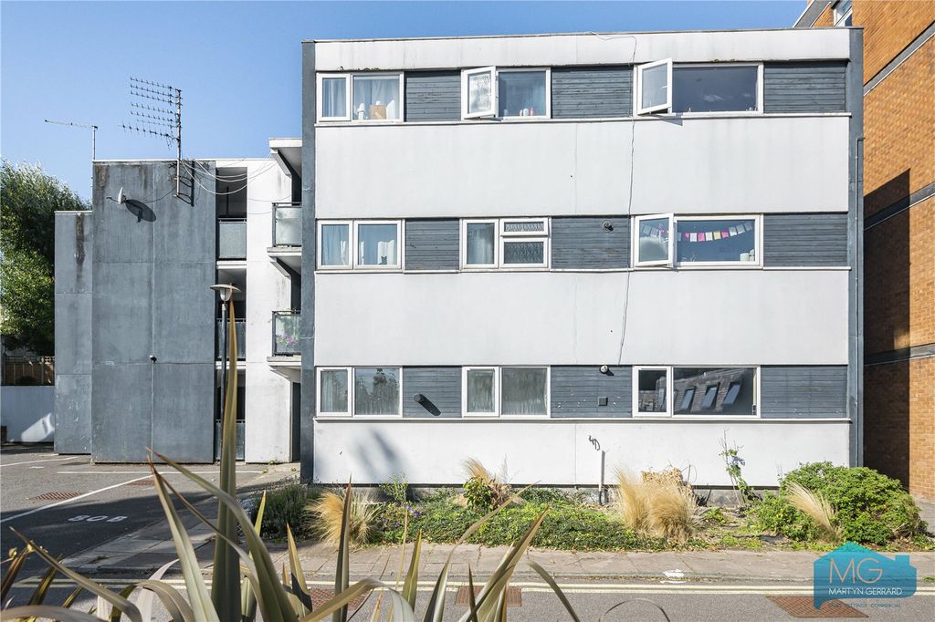 Additional image 2 of Land for saleSt. James's Lane, London N10