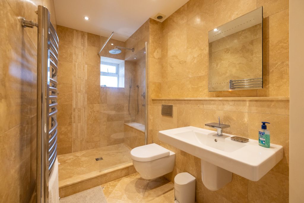 Additional image 18 of 5 bed detached house for saleVale Road, St. Sampson, Guernsey GY2