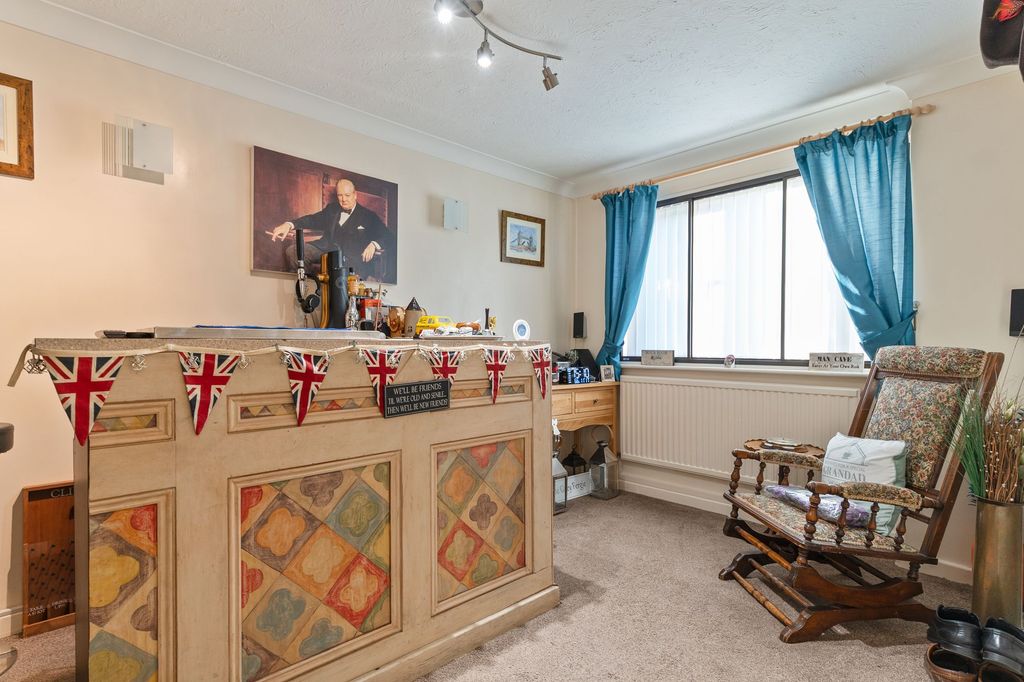 Additional image 12 of 4 bed detached house for saleFenner Brockway Close, Newport NP19
