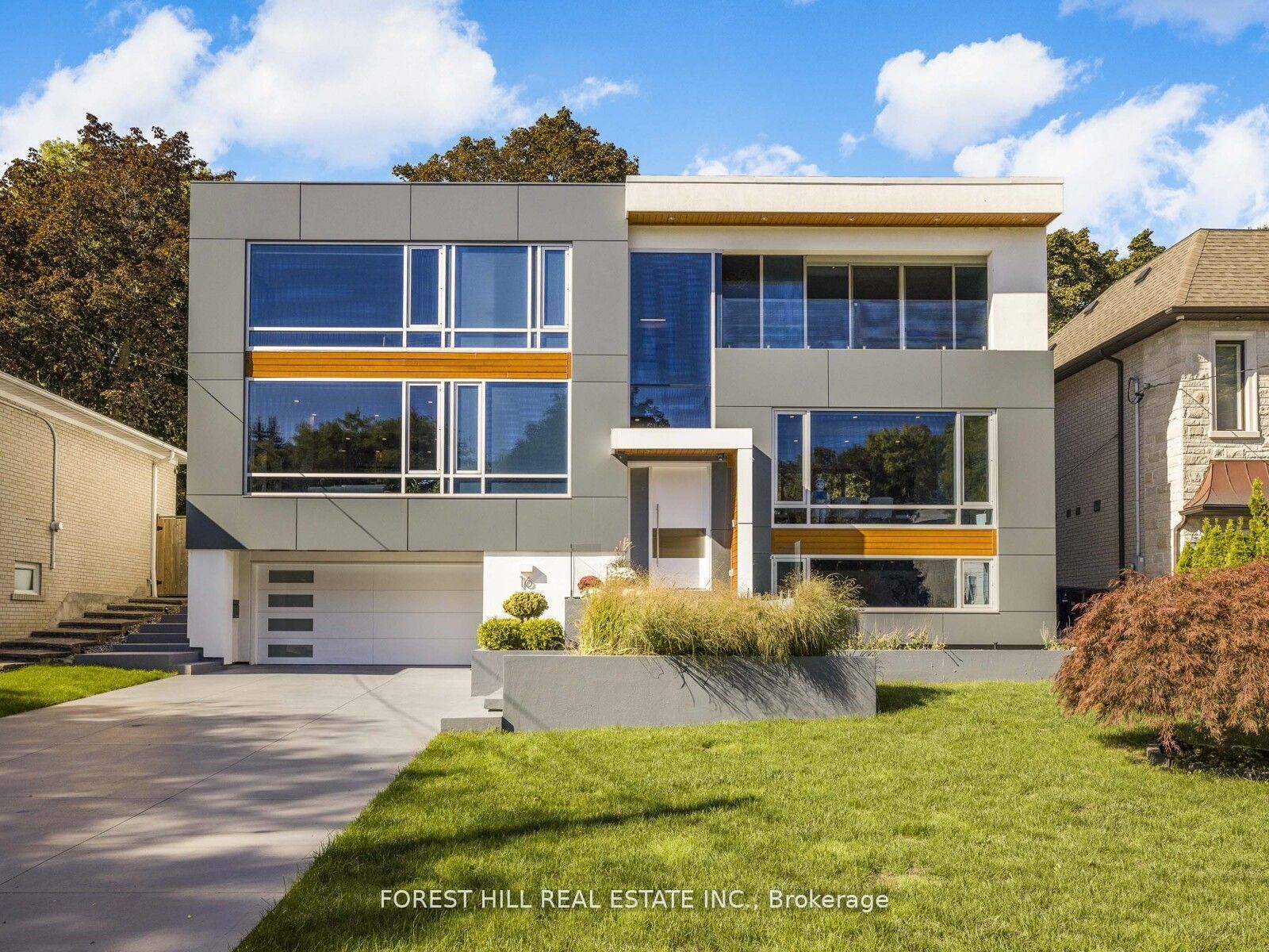 16 Viamede Crescent, Toronto, ON, M2K 2A8