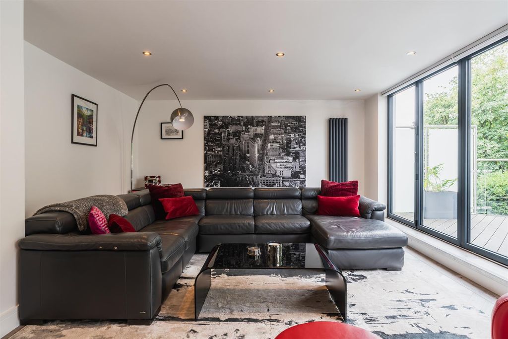 Additional image 16 of 6 bed detached house for saleCortworth Road, Sheffield S11