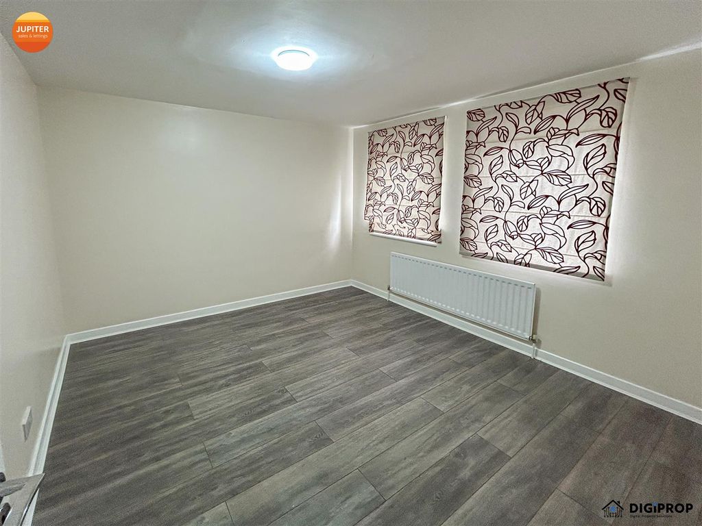 Additional image 10 of 3 bed flat for saleThe Crescent, Llandaff CF5