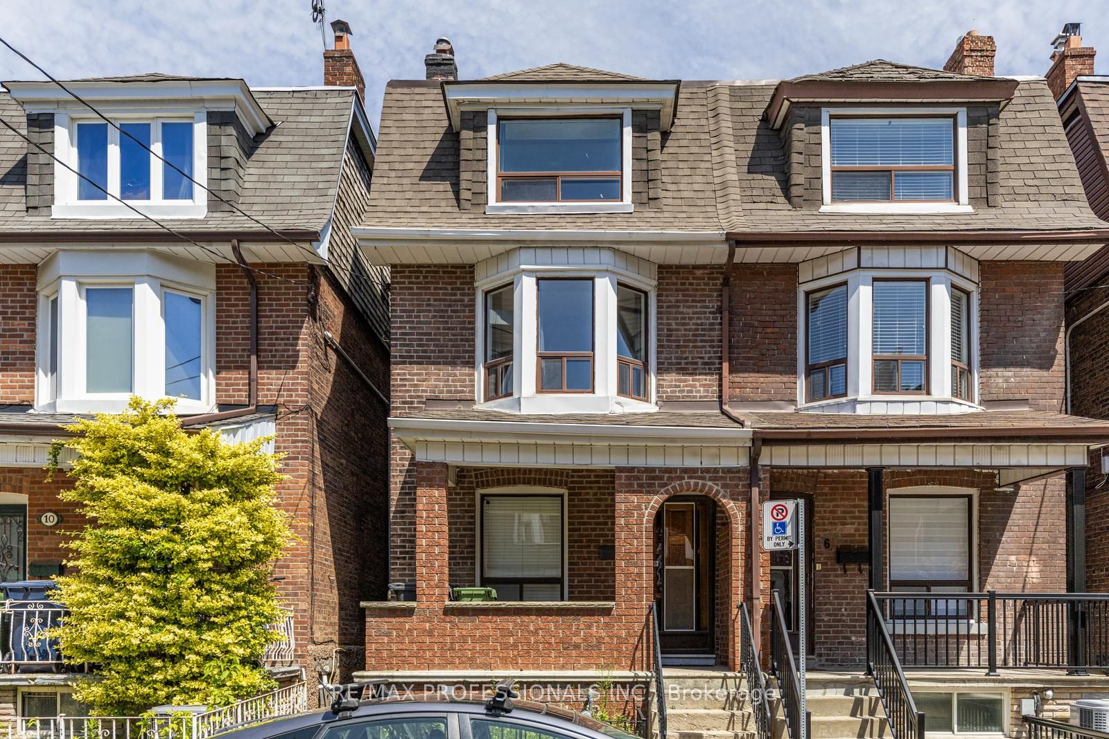 8 Parr Street, Toronto, ON, M6J 2E3