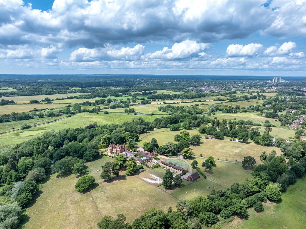 Land for salePotters Lane, Send, Woking, Surrey GU23