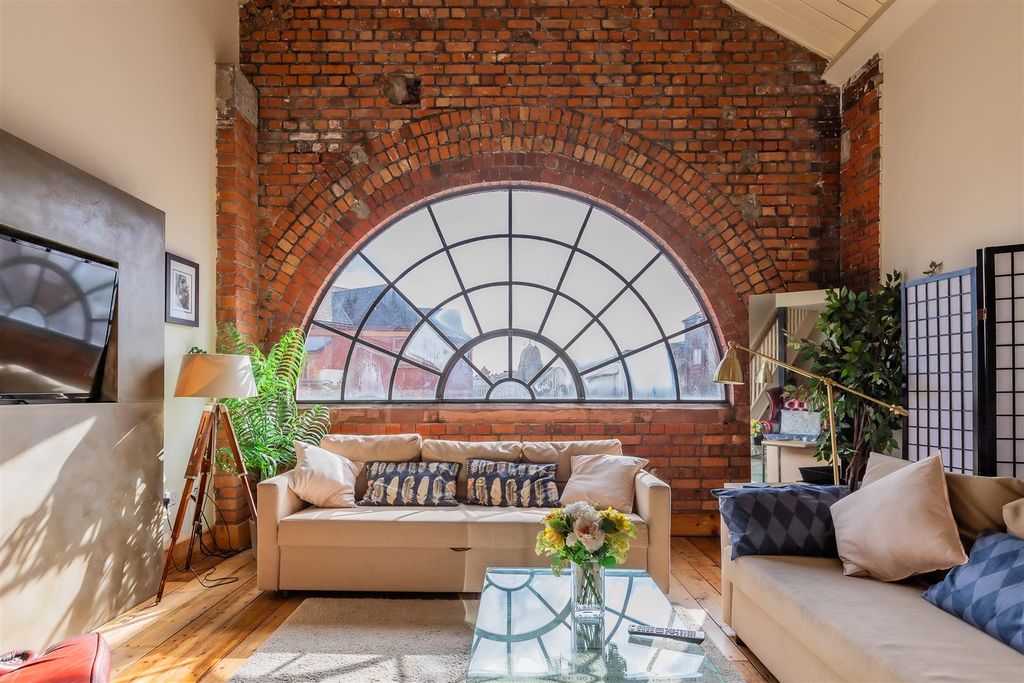 Additional image 12 of 1 bed flat for salePendyris Street, Cardiff CF11