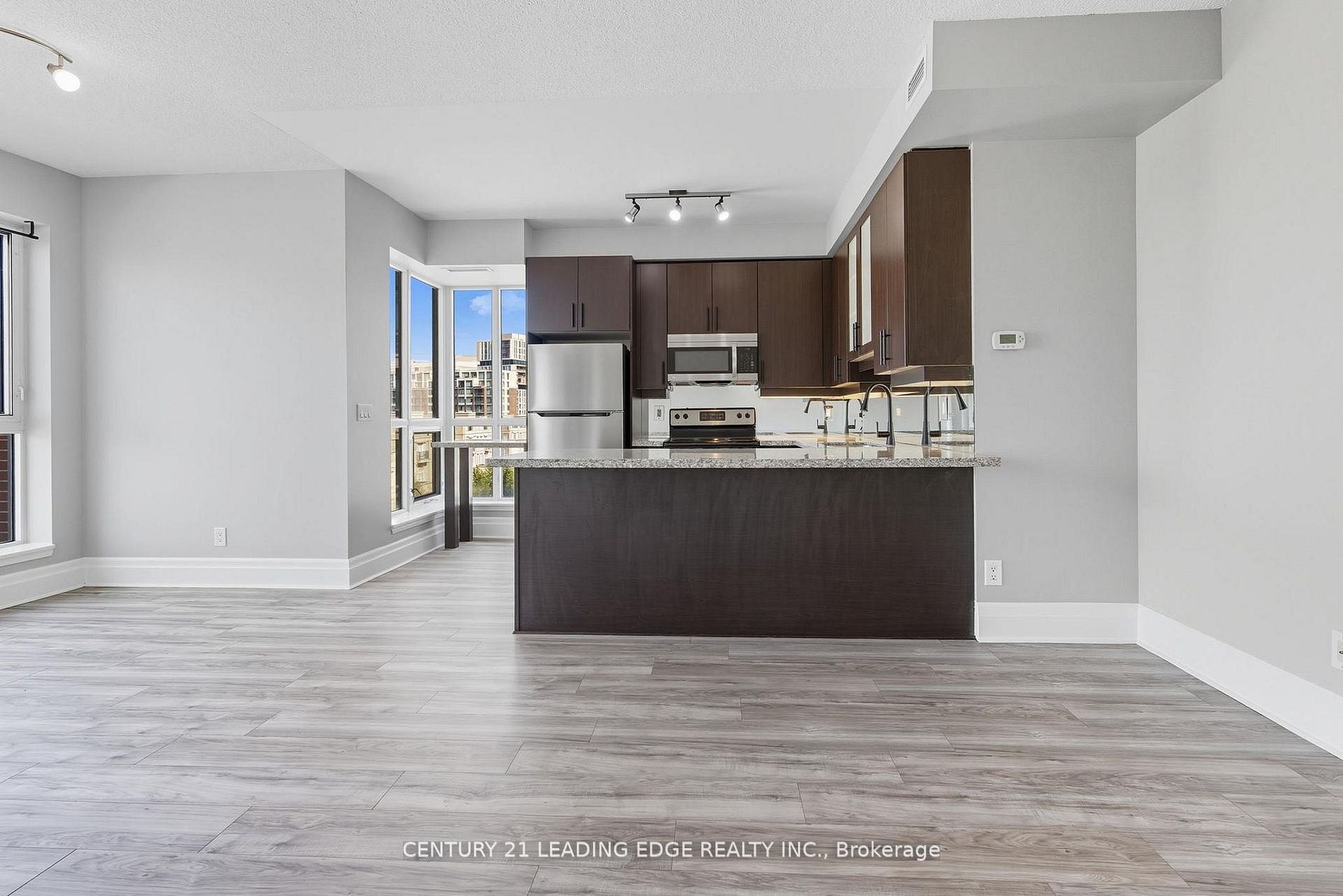 Additional image 3 of 505-21 Upper Duke Crescent, Markham, ON, L6G 0B7