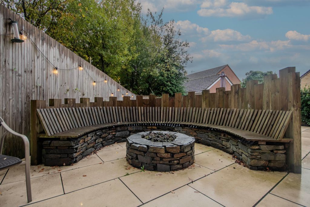 Additional image 4 of 5 bed detached house for saleFisher Hill Way, Cardiff CF15