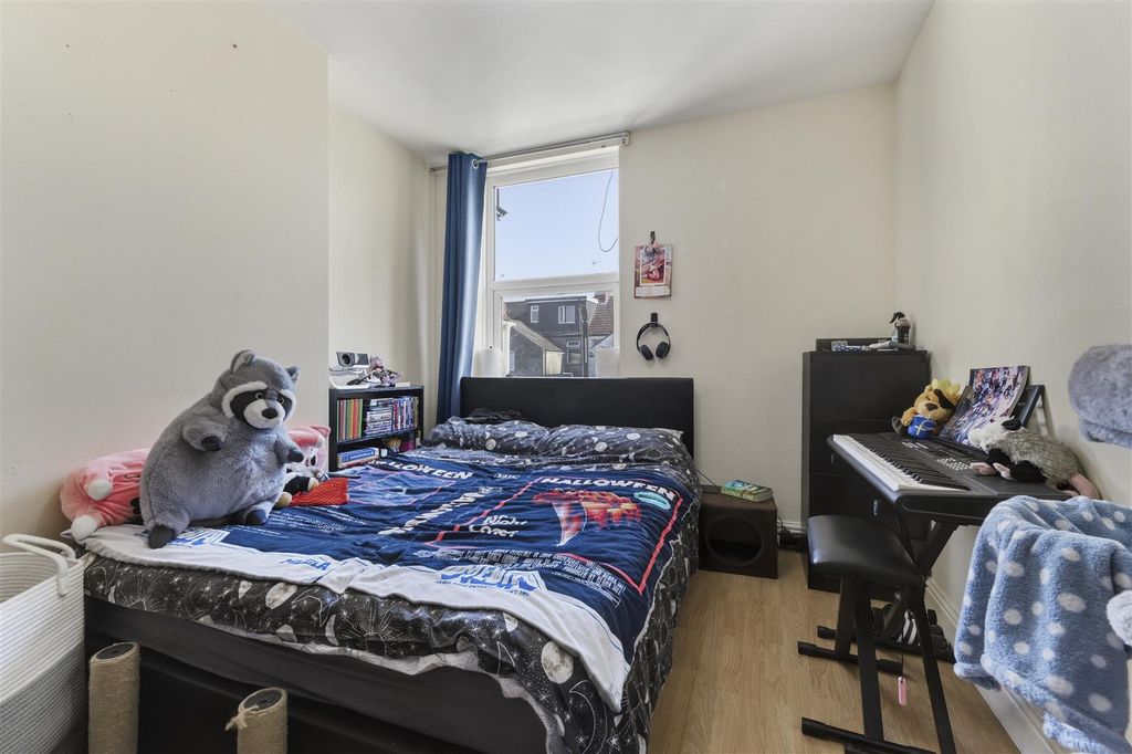 Additional image 13 of 4 bed terraced house for saleWoodville Road, Cardiff CF24