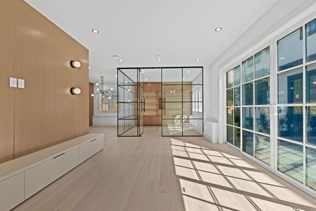 Additional image 5 of 6855 Cypress Street, Vancouver, BC, V6P 5L9