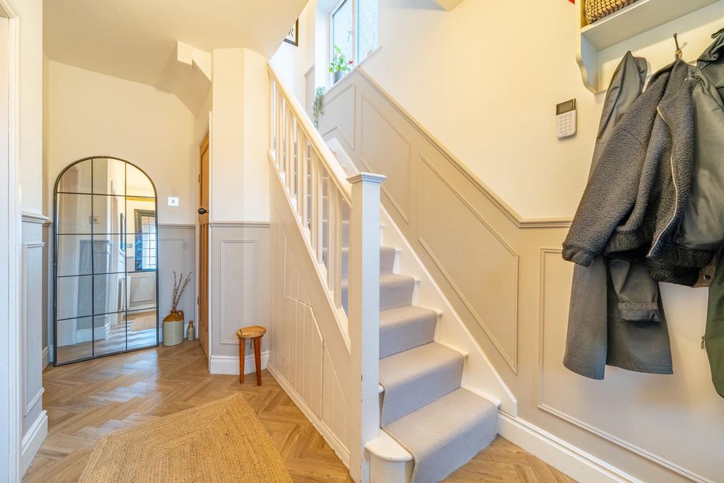 Additional image 2 of 3 bed semi-detached house for saleHampton Road, West Bridgford, Nottingham NG2