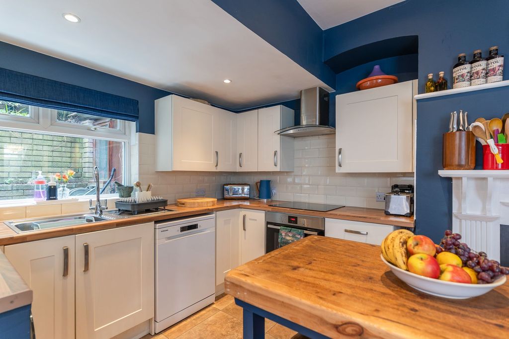 Additional image 2 of 4 bed semi-detached house for saleColdra Road, Newport NP20