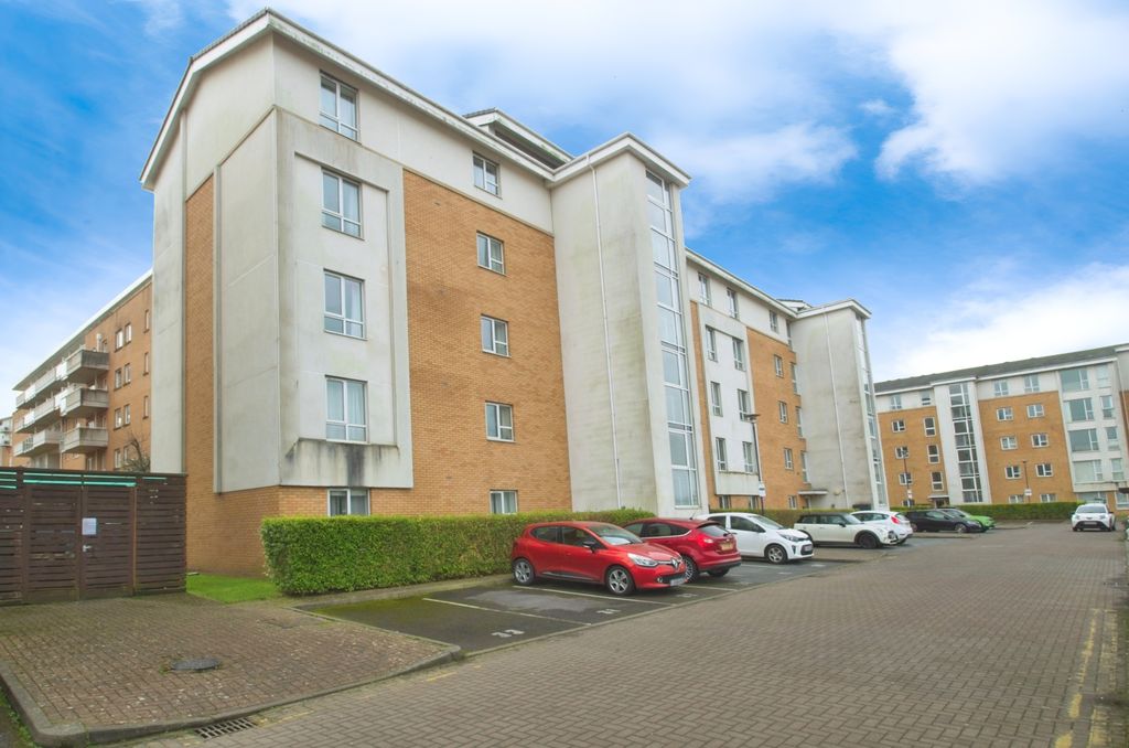 Additional image 16 of 2 bed flat for saleOverstone Court, Cardiff CF10