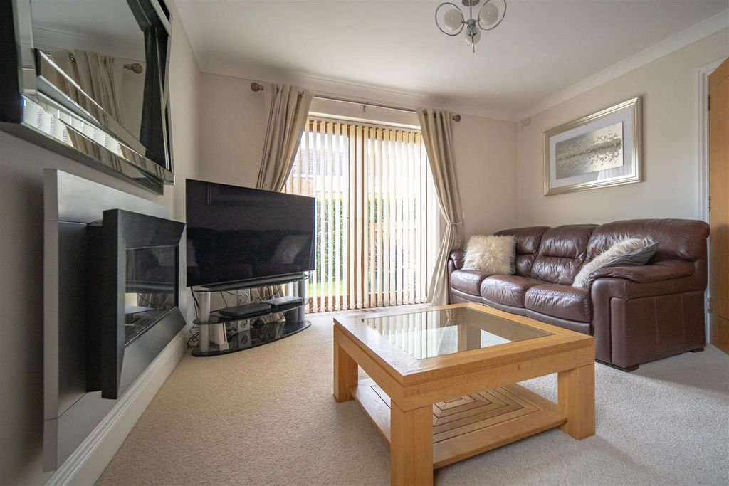 Additional image 8 of 5 bed detached house for saleUphill Road, Llanrumney, Cardiff CF3