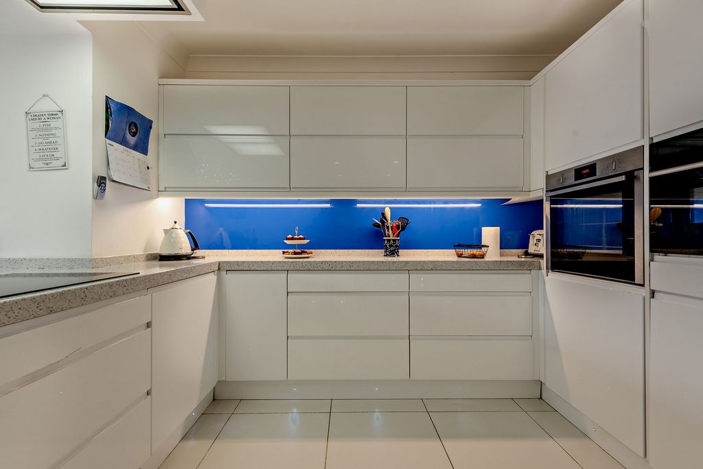 Additional image 11 of 8 bed detached house for saleHeywood Lane, Tenby SA70