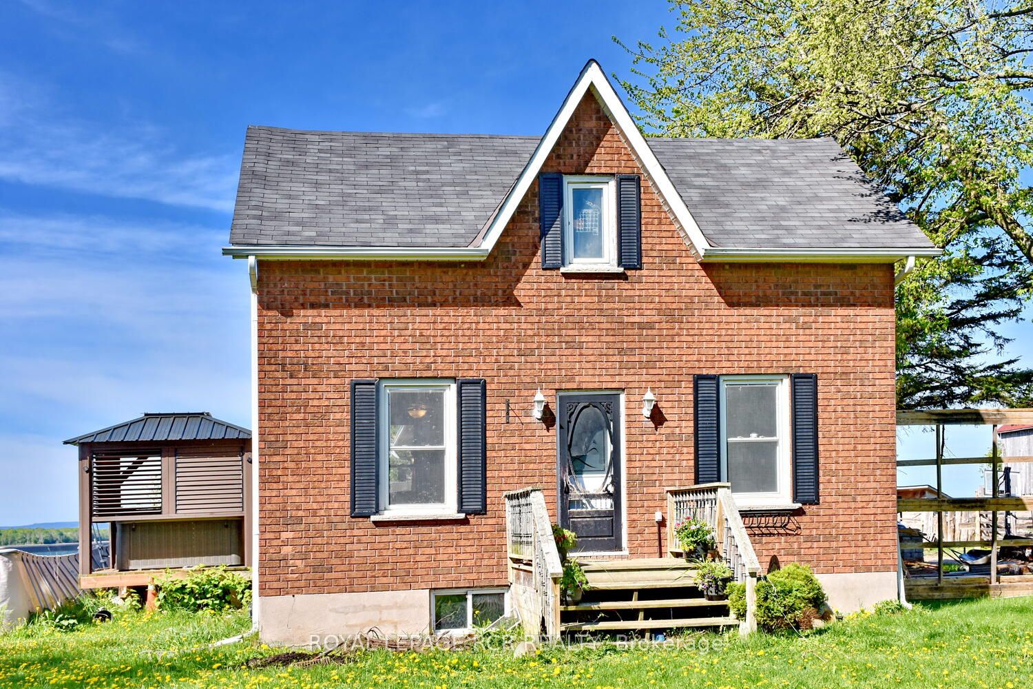 2606 Crossland Road, Springwater, ON, L0L 1P0