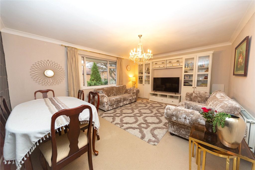 Additional image 9 of 3 bed maisonette for saleHampton Court, Brandreth Road, Cardiff CF23