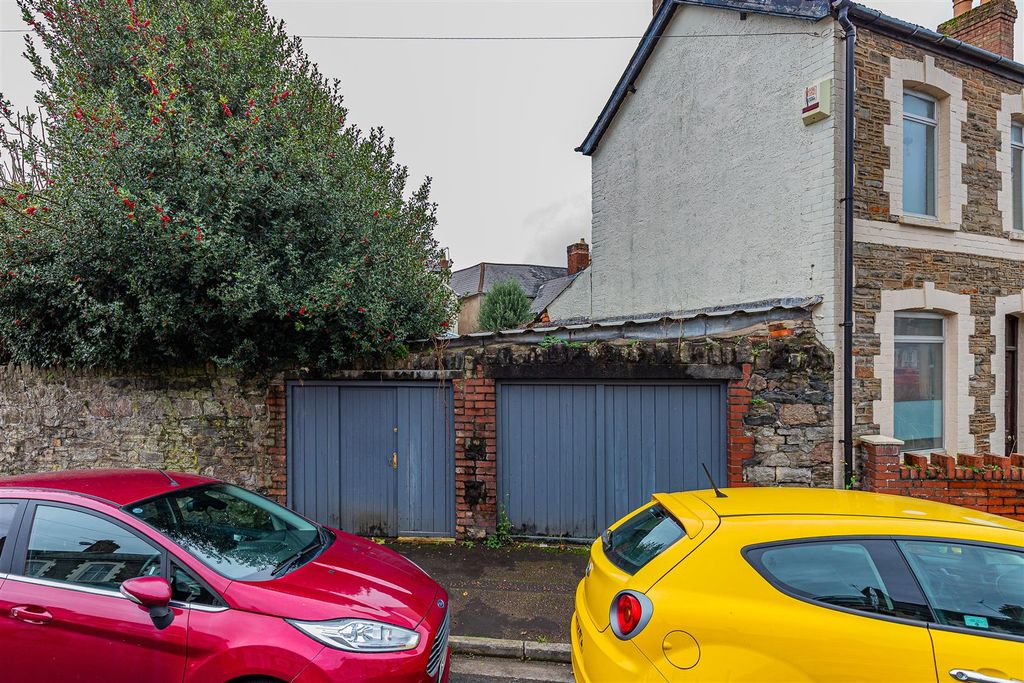 Additional image 14 of 5 bed property for saleWyndham Crescent, Cardiff CF11