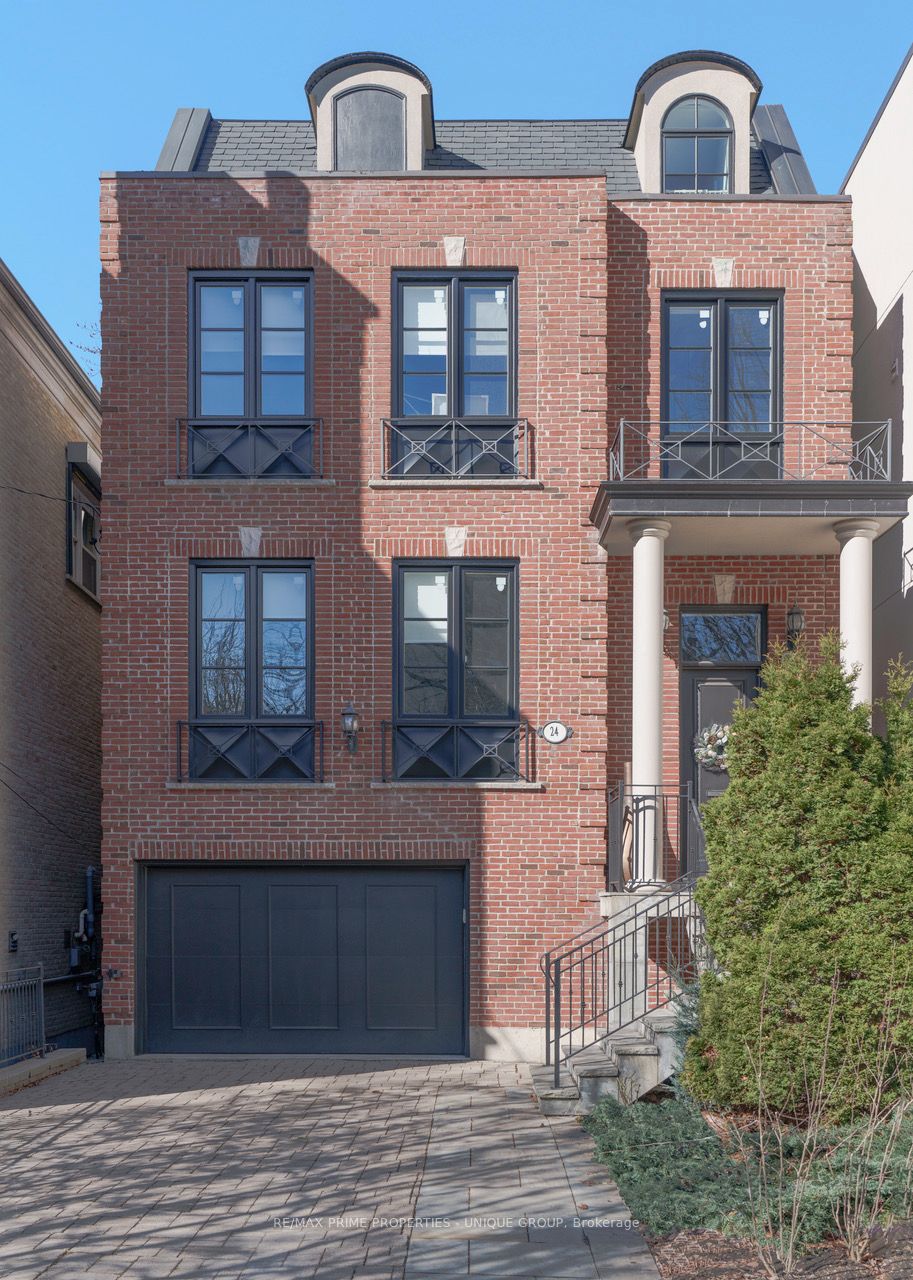24 Oriole Road, Toronto, ON, M4V 2E8