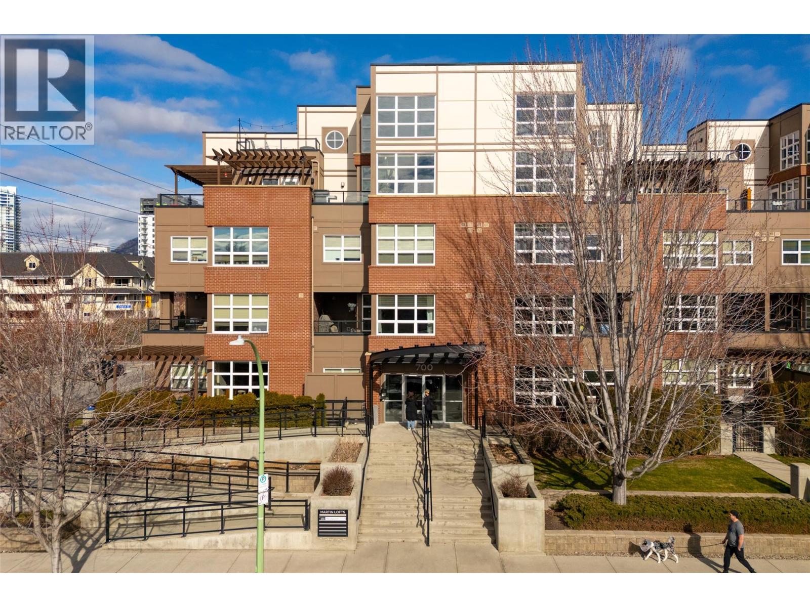 203-700 Martin Avenue, Kelowna, BC, V1Y6V3