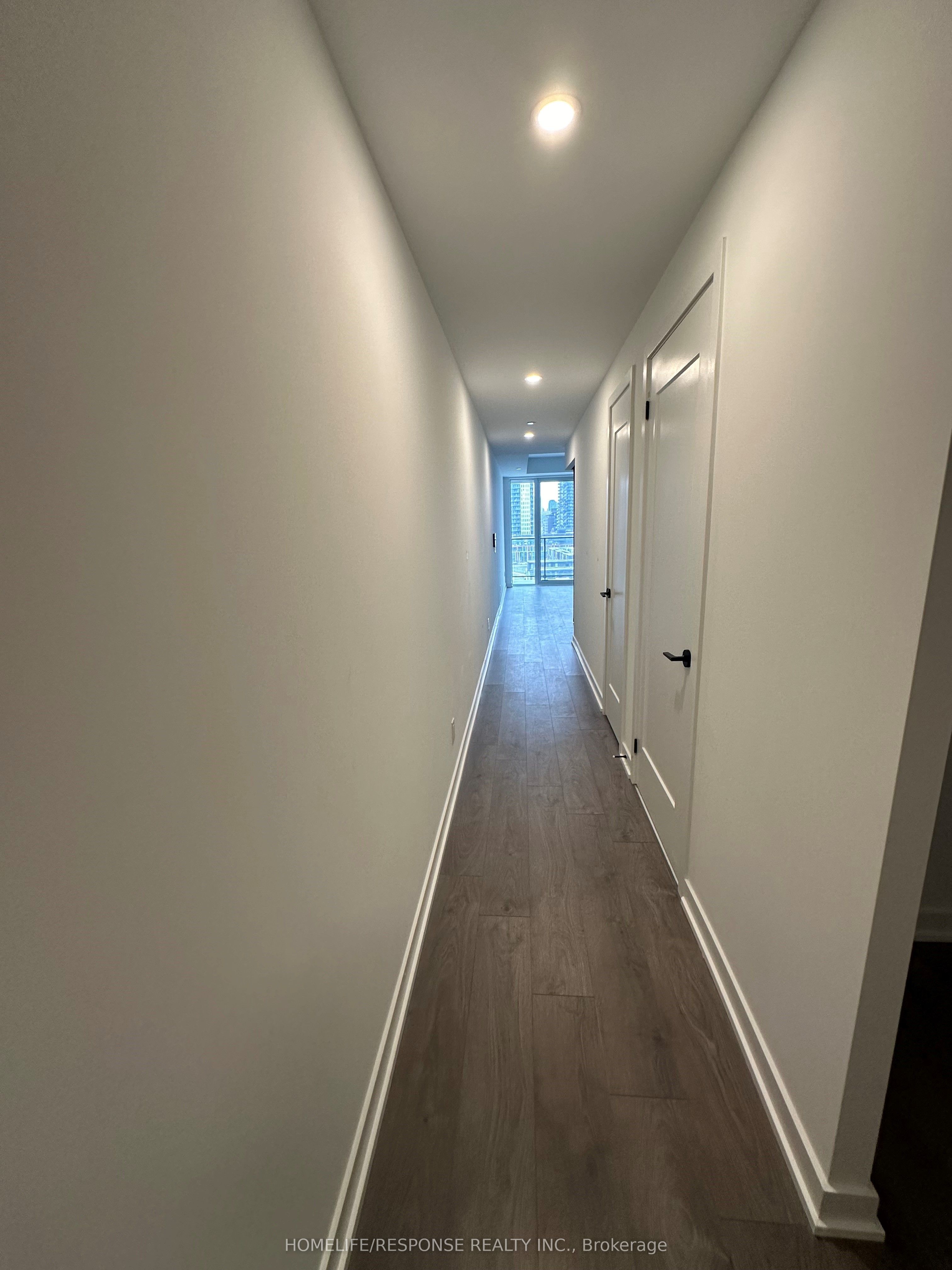 Additional image 4 of 816-5 Defries Street, Toronto, ON, M5A 0W7