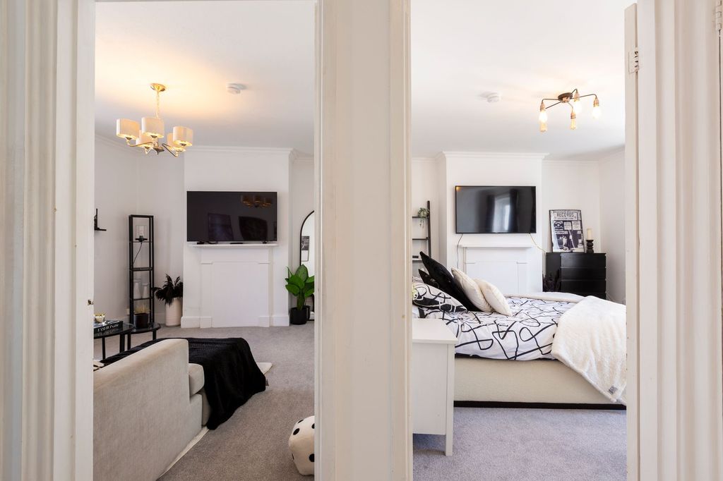 Additional image 12 of 2 bed flat for sale2B, 75 New Street, St Helier JE2