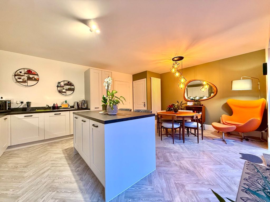 Additional image 6 of 4 bed detached house for salePen-Y-Wal Drive, Newport, Newport NP18