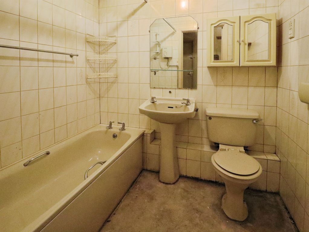Additional image 13 of 2 bed flat for saleTy-Gwyn Road, Penylan, Cardiff CF23