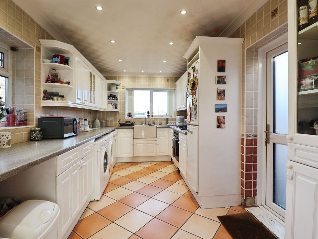 Additional image 2 of 3 bed semi-detached house for saleInstow Place, Llanrumney, Cardiff CF3