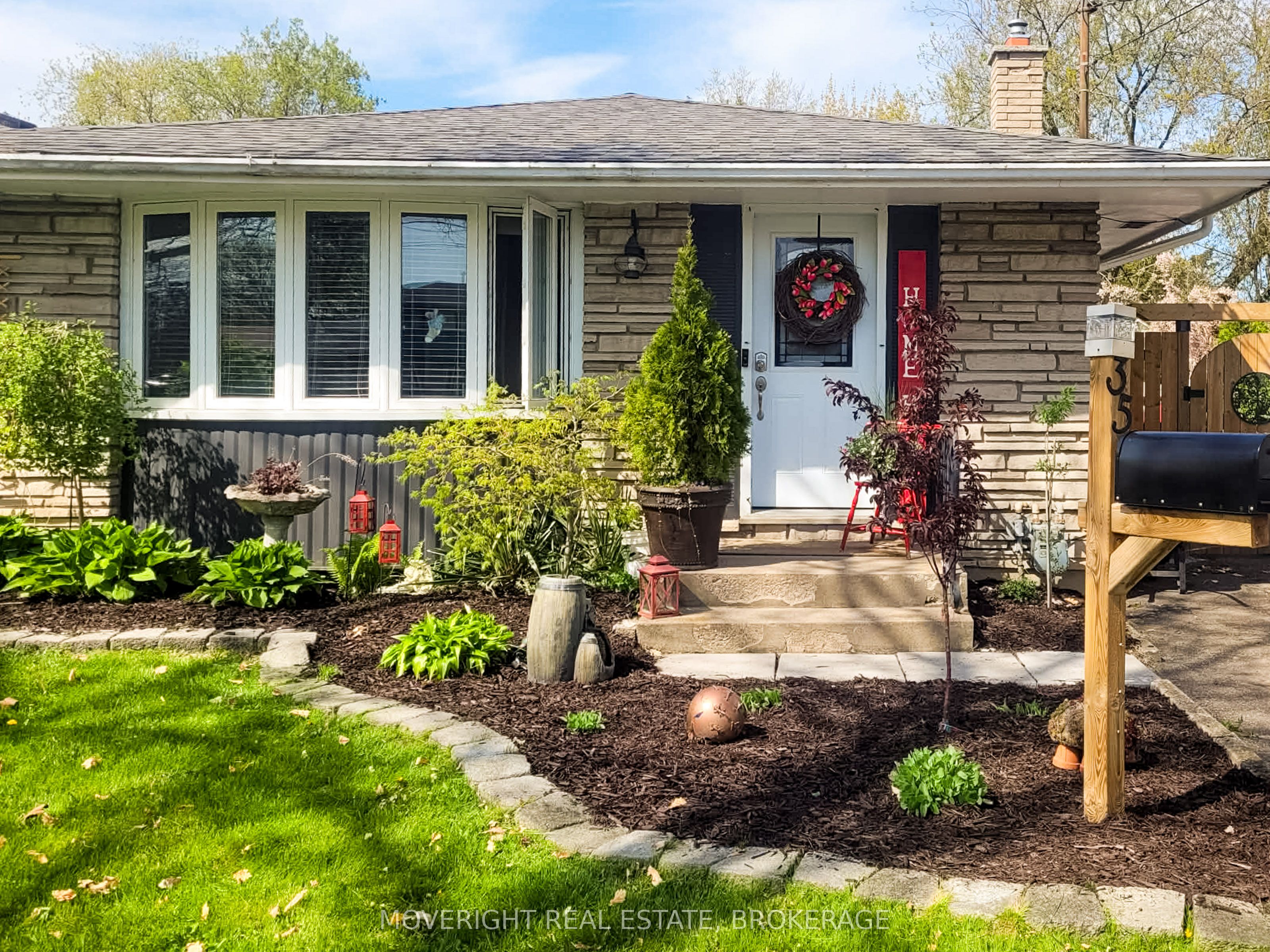 35 Cypress Street, St. Catharines, ON, L2N 4L8