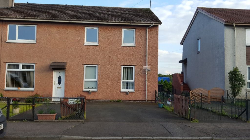 3 bed flat to rentPark Avenue, Loanhead EH20