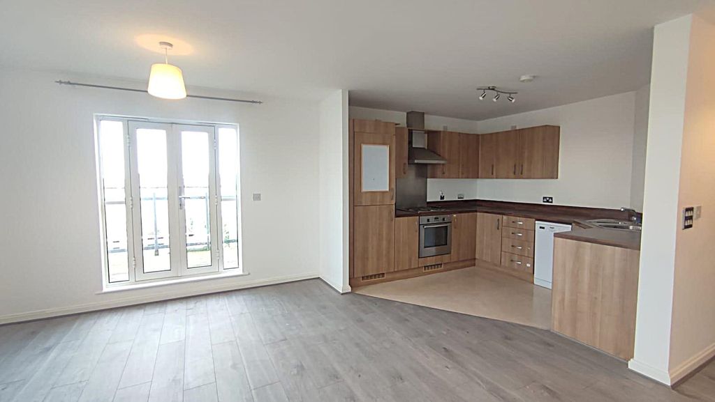 Additional image 2 of 2 bed flat for saleMagretian Place, Cardiff CF10