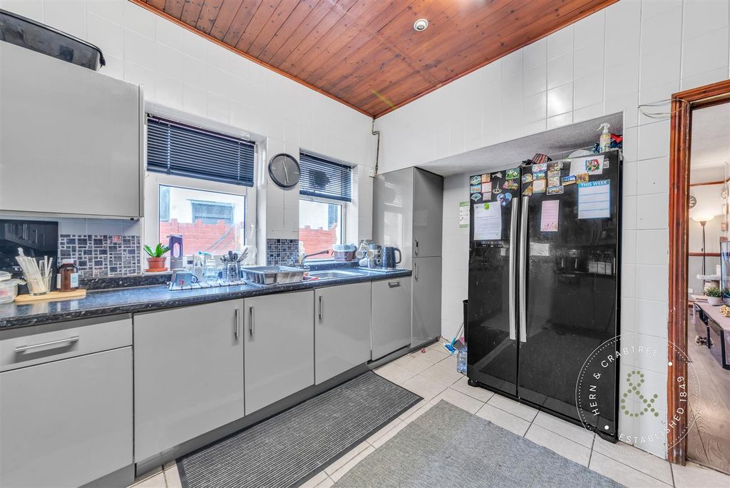 Additional image 8 of 4 bed terraced house for saleAlbany Road, Cardiff CF24