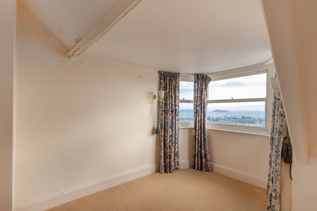 Additional image 13 of 4 bed semi-detached house for saleGlategny Esplanade, St Peter Port GY1