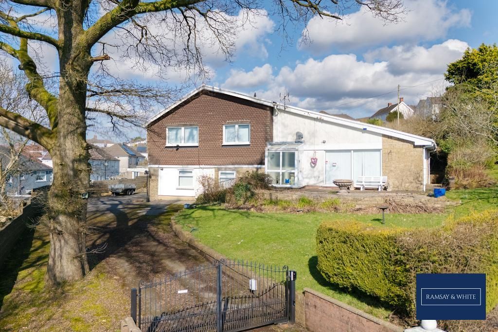 4 bed detached house for saleTenth Avenue, Merthyr Tydfil CF47