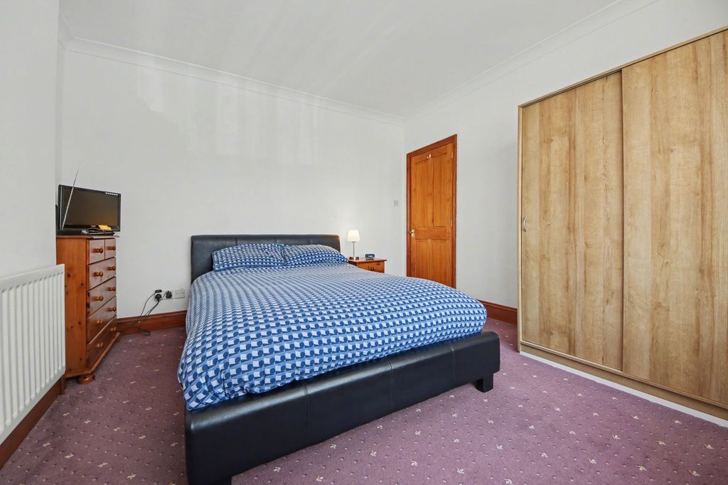 Additional image 12 of 3 bed detached house for saleBitterne Way, Bitterne SO19