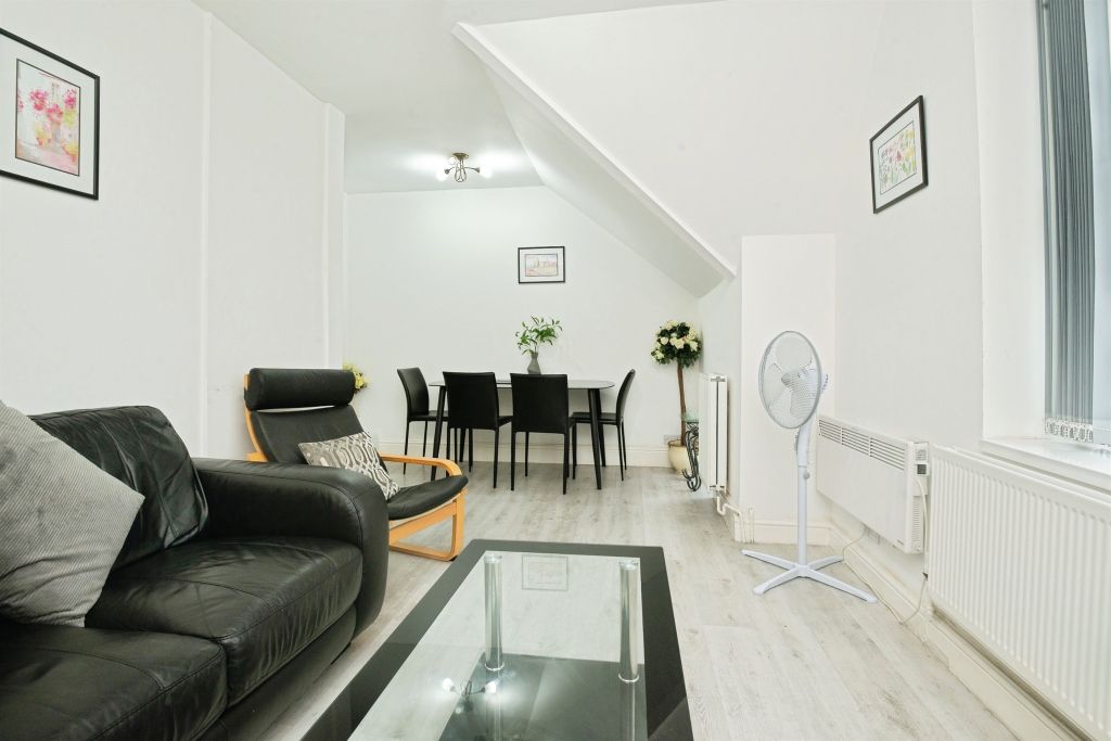 Additional image 3 of 2 bed flat for saleConnaught Road, Roath, Cardiff CF24