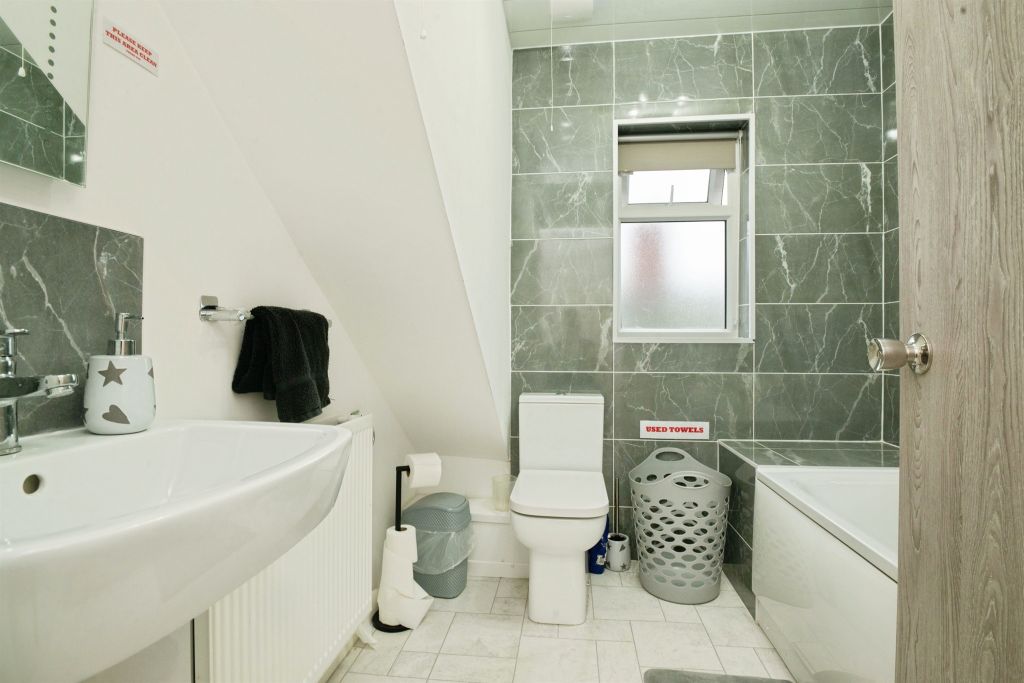 Additional image 8 of 2 bed flat for saleConnaught Road, Roath, Cardiff CF24