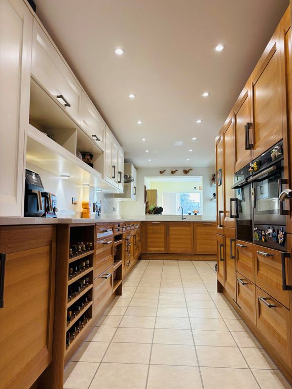Additional image 6 of 5 bed terraced house for saleLe Vieux Beaumont, St Peter JE3