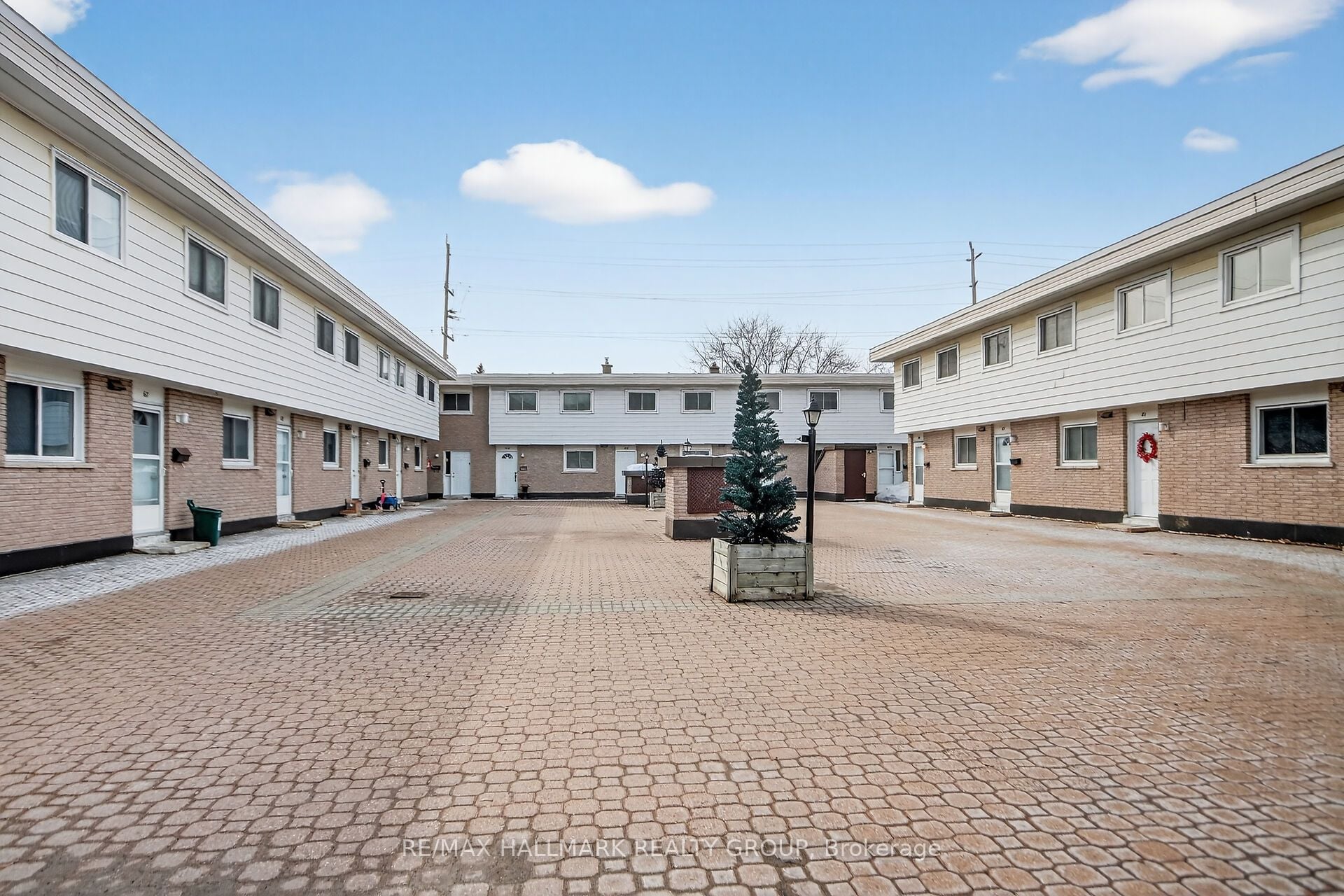 427 Moodie Drive, Ottawa, ON, K2H 8A5