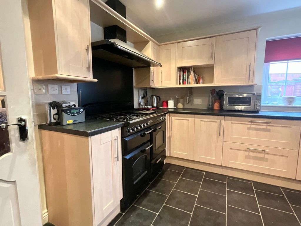 Additional image 14 of 4 bed detached house for saleDinch Hill Close, Undy, Caldicot NP26