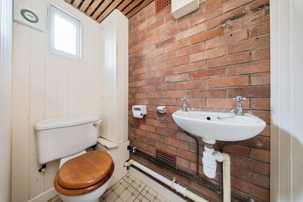 Additional image 9 of 4 bed semi-detached house for saleLong Reach Road, Cambridge, Cambridgeshire CB4