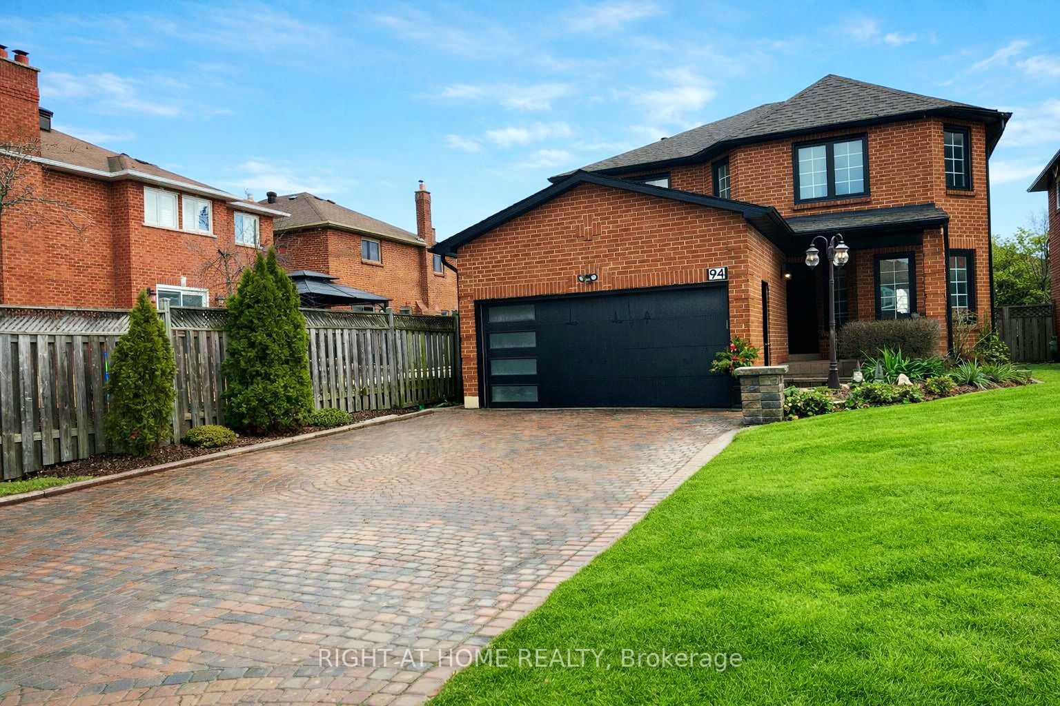 94 Afton Crescent, Vaughan, ON, L6A 1G9