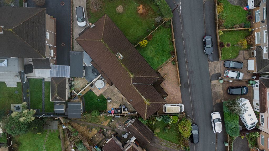 Additional image 32 of 4 bed semi-detached house for saleElgar Crescent, Cardiff CF3