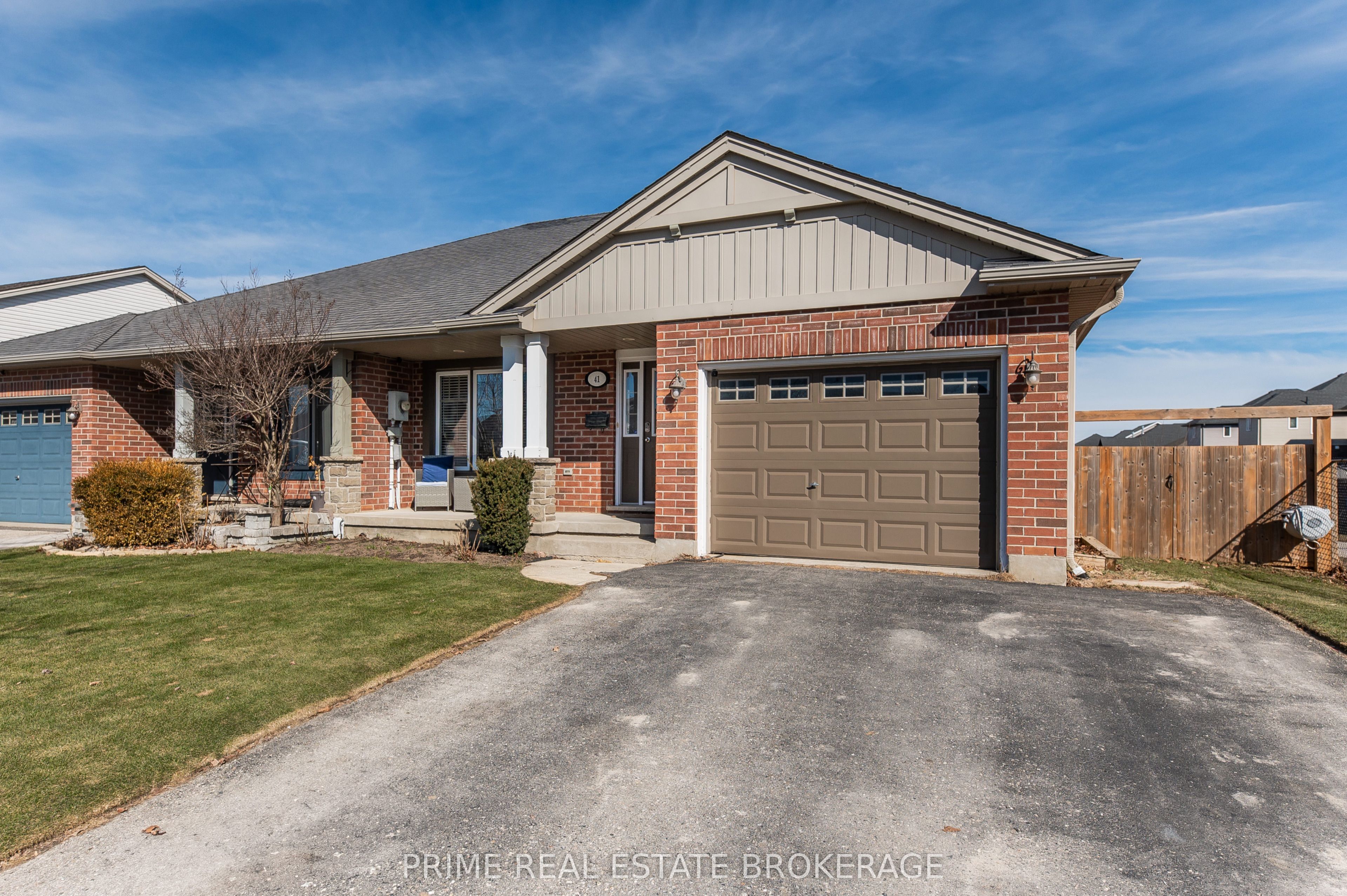 41 Pear Tree Avenue, St. Thomas, ON, N5R 0B5 photo 2